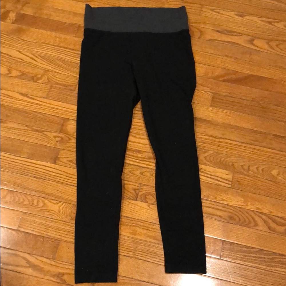 Victoria’s Secret yoga leggings